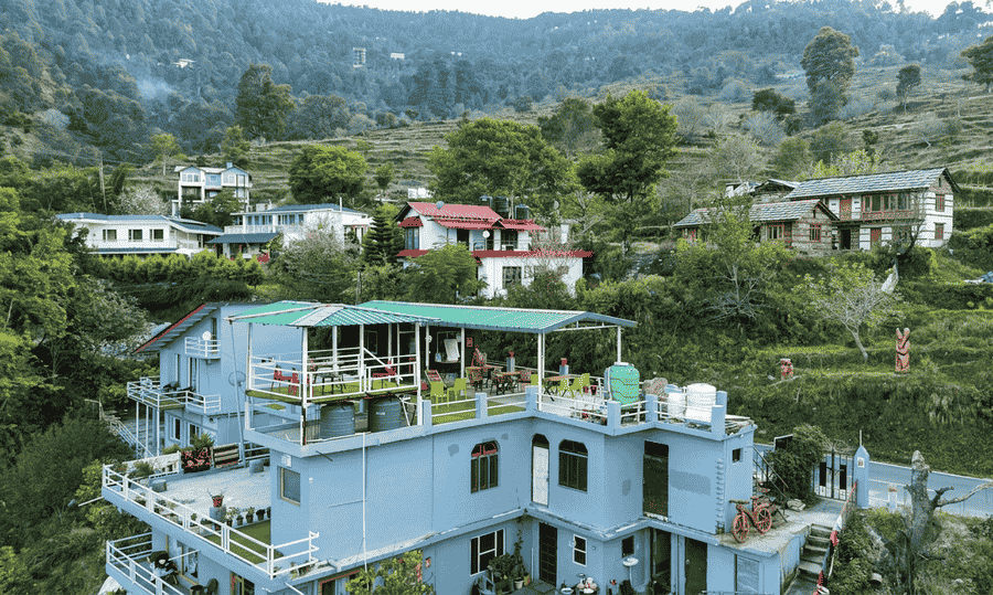Peora village landscape and mountain homestays, Uttarakhand. tripcanvashub