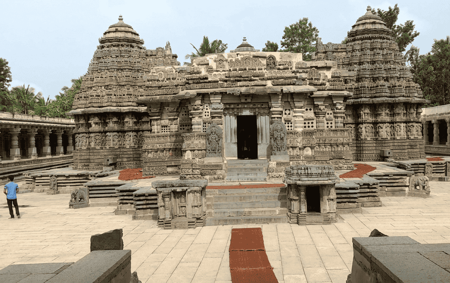 Detailed view of the intricate stone carvings and star-shaped architecture of the Somanathapura Temple, featured among the top 19 best places to visit in Mysore.