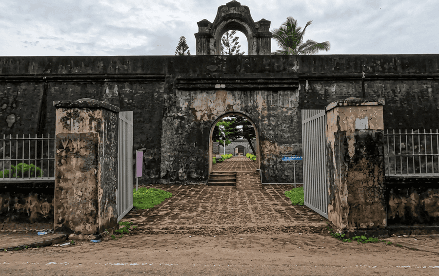 Explore ancient architecture at Anjengo Fort, a top historical attraction near Varkala.
